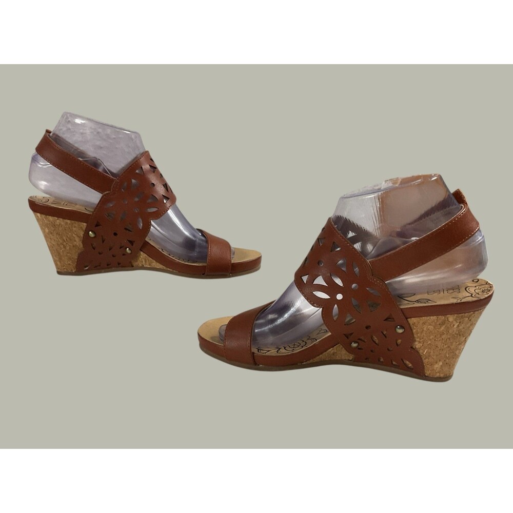 Mootsies Tootsies Tania Women's Wedge Sandal with Cutout Strap Details Size 6.5M